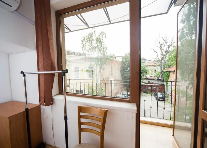 Aleks Center Бургас